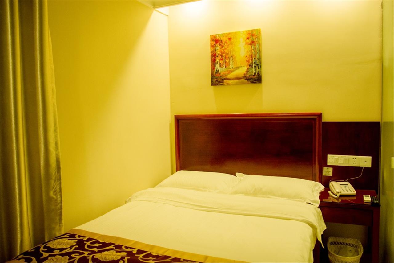 Greentree Inn Jiangsu Yancheng Dongtai Honglan Road Pedestrian Street Express Hotel Exterior photo