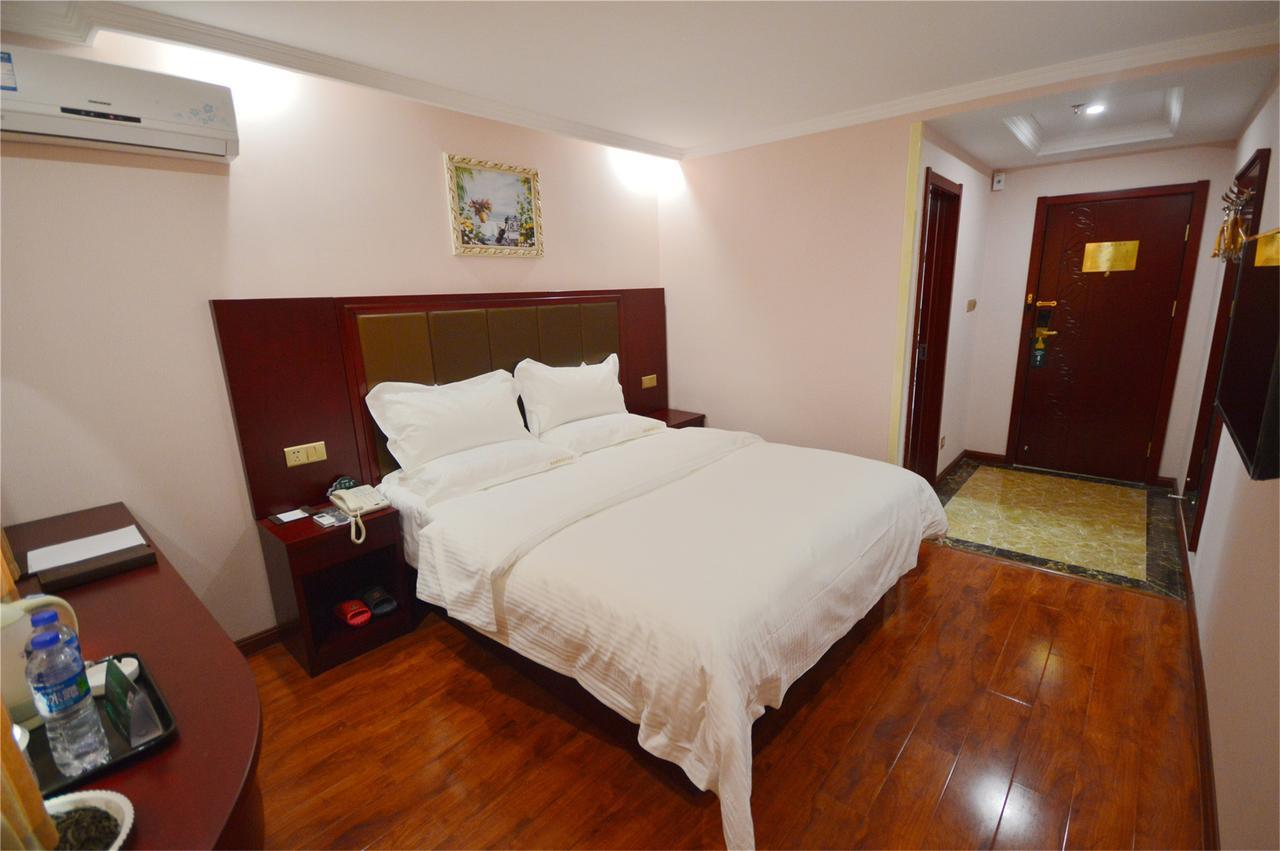 Greentree Inn Jiangsu Yancheng Dongtai Honglan Road Pedestrian Street Express Hotel Exterior photo